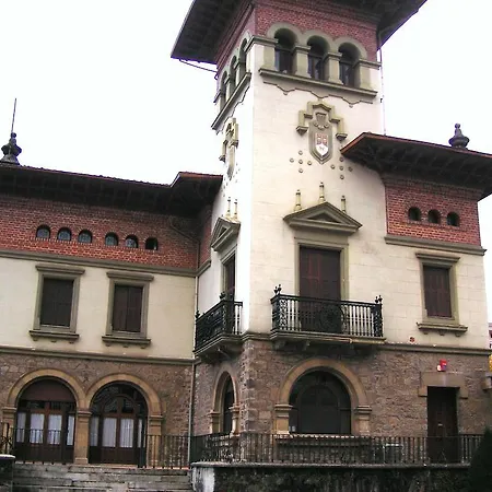 Mauleon Hotel